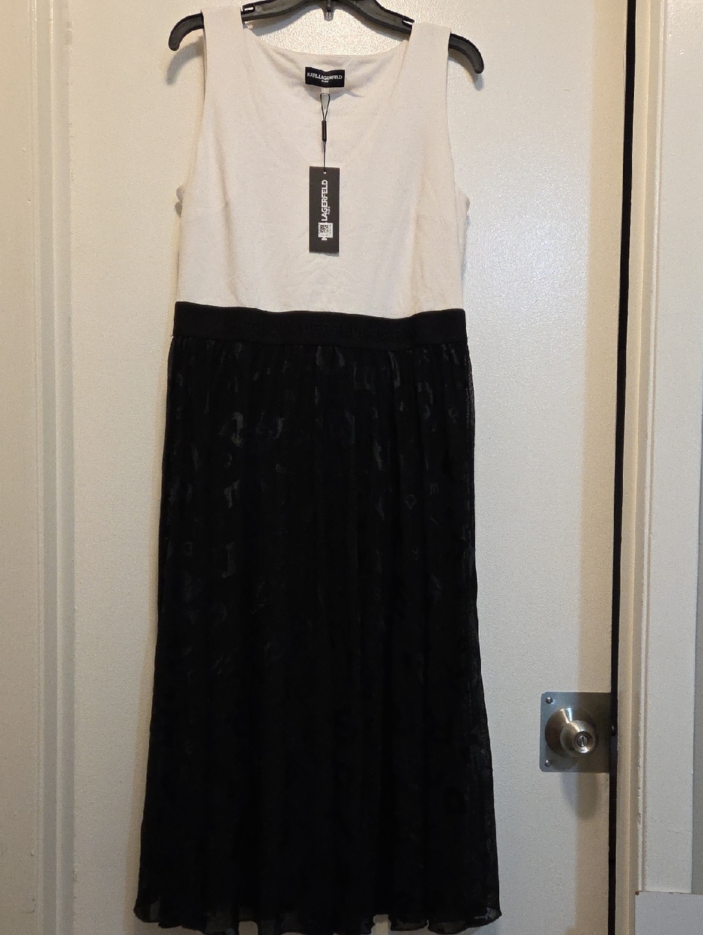 Karl Lagerfeld White and Black Sleeveless Colorblock Midi Dress